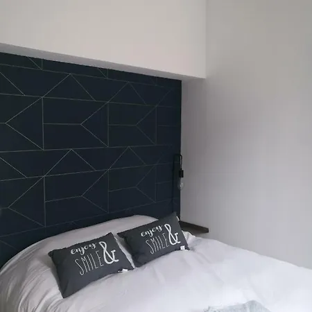 The Clock House, 3 Etoiles * La Rochelle (Charente-Maritime)