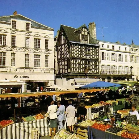 公寓 The Clock House, 3 Etoiles 拉罗歇尔